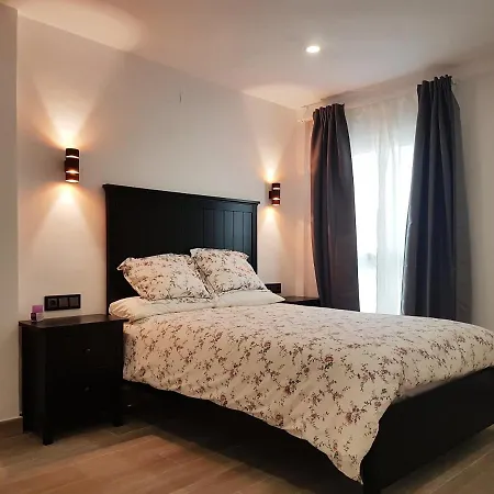 Pepes 3 & Parking Gratis Daire Torremolinos