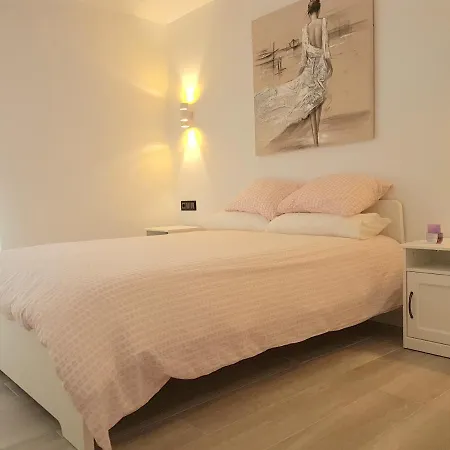 Pepes 3 & Parking Gratis Appartement